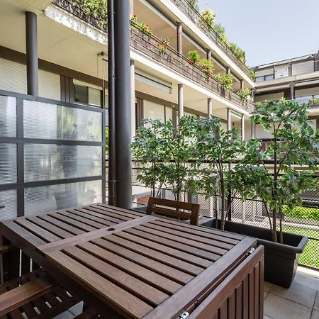 Appartement Elegant Loft With Balcony! à Milan Extérieur photo