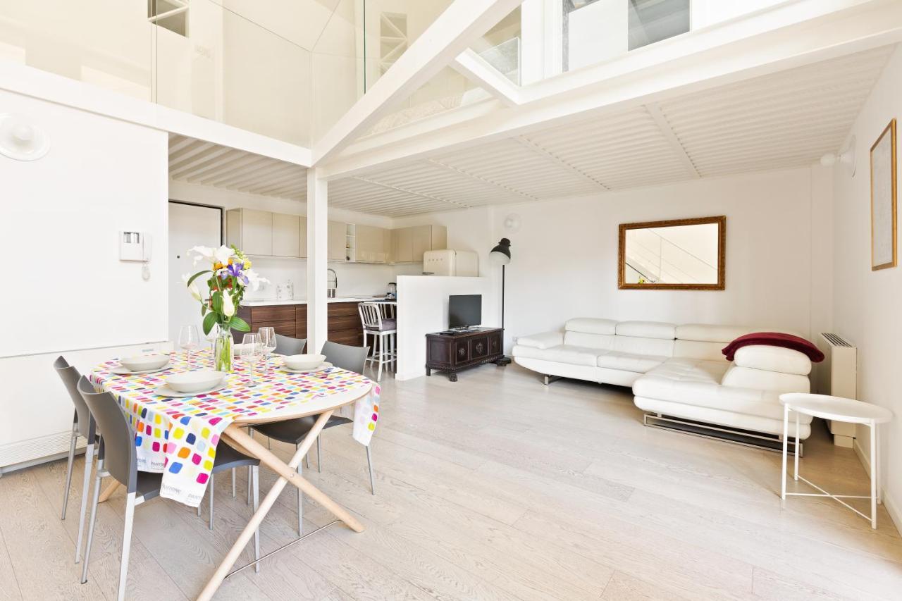 Appartement Elegant Loft With Balcony! à Milan Extérieur photo
